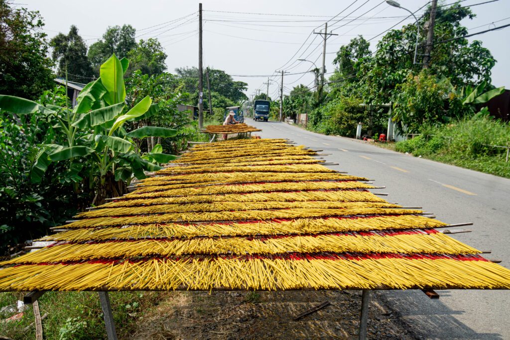 Le minh xuan incense making village ho chi minh
