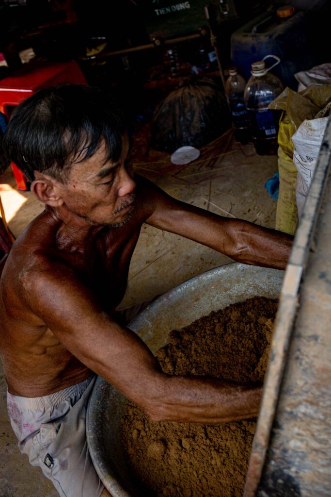 le minh xuan incense making village