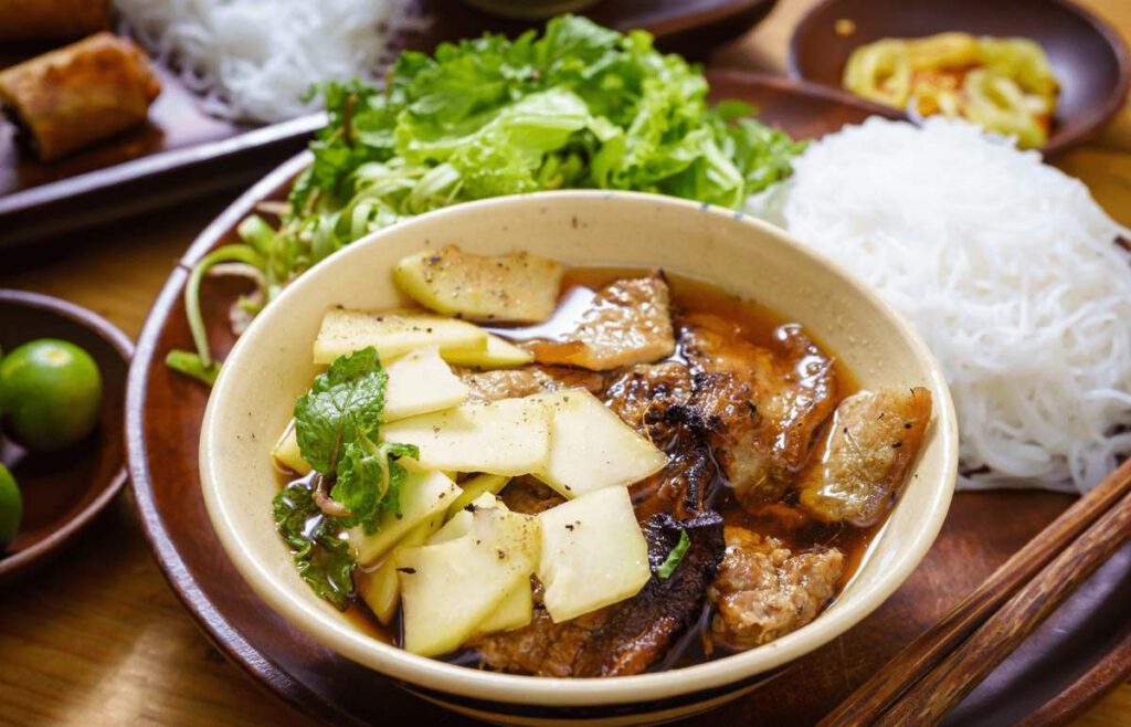 Ho chi minh city top street food places