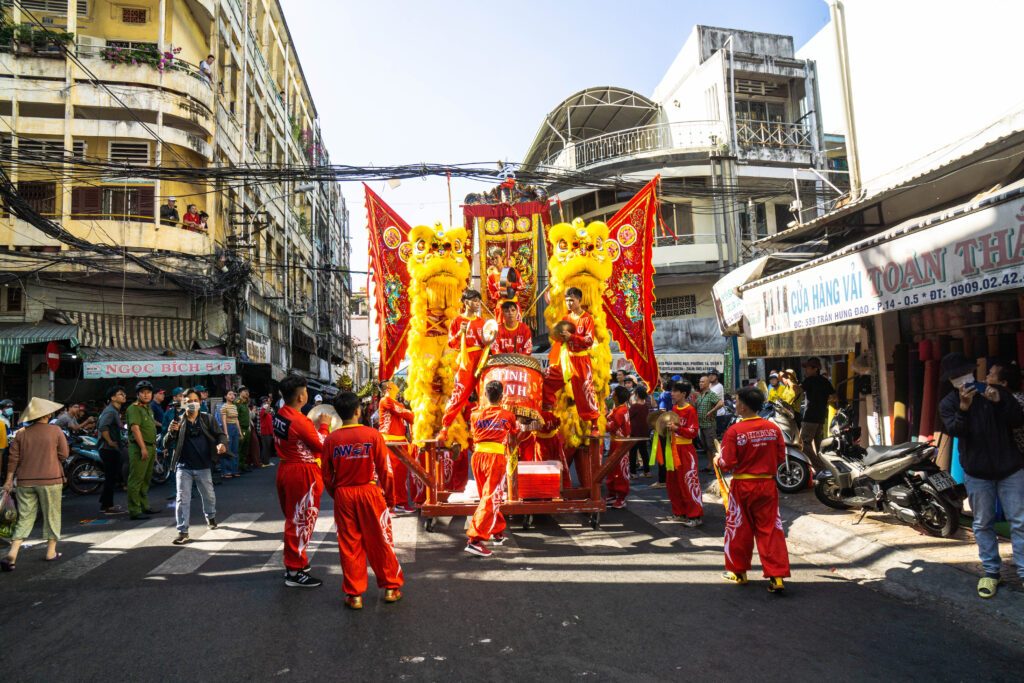 what to do in Cholon Saigon