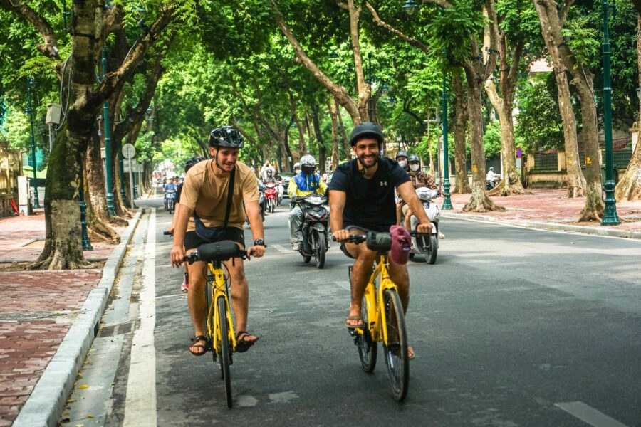 hanoi bike tour