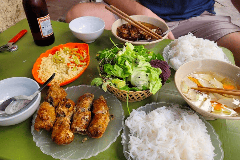 where to eat bun cha
