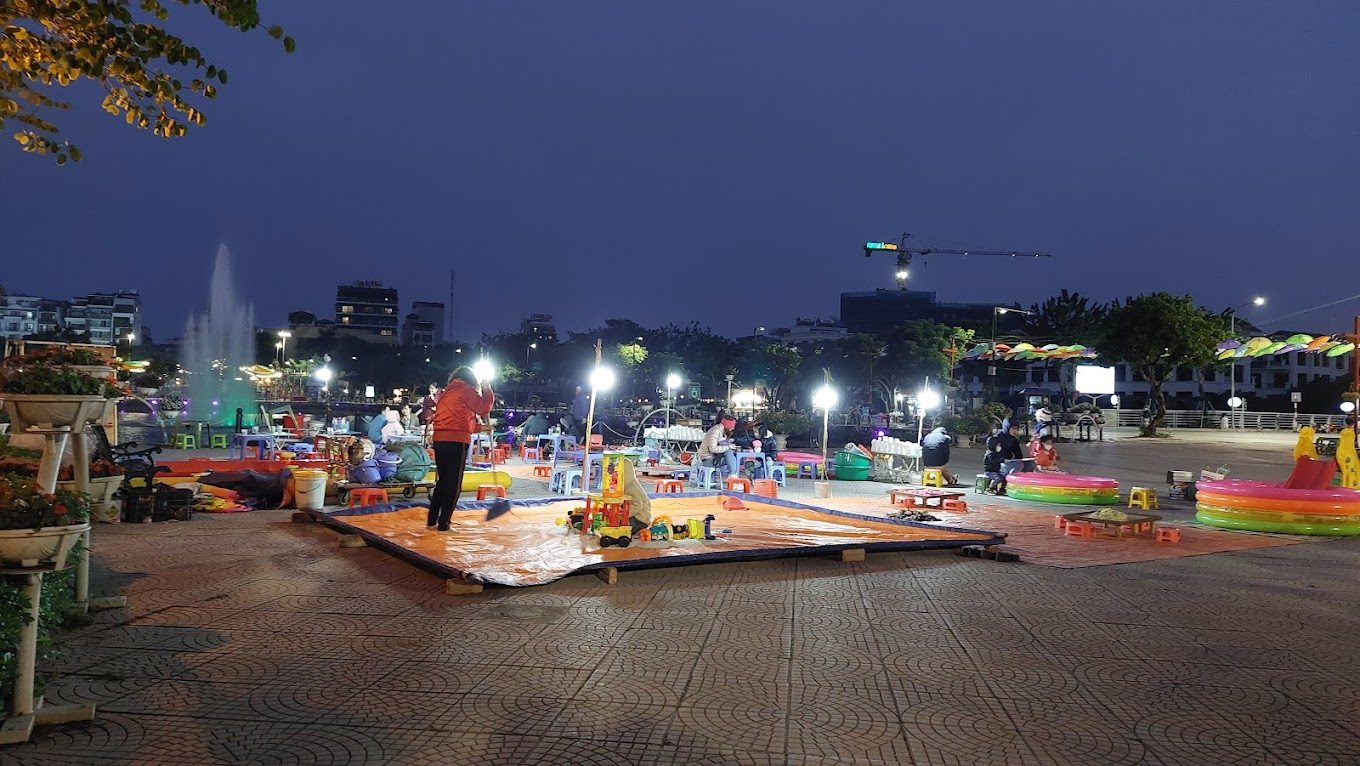 what to do in west lake ho tay hanoi