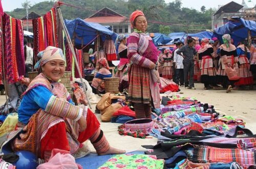 ha giang market