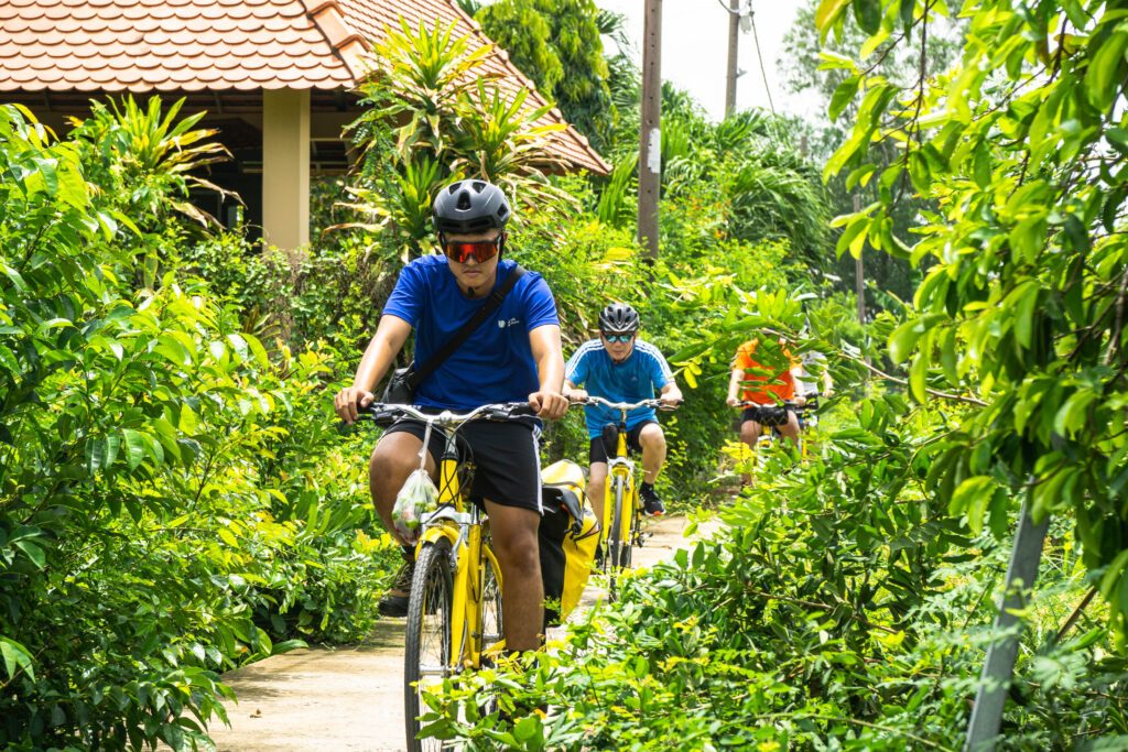 ho chi minh city cycling tour