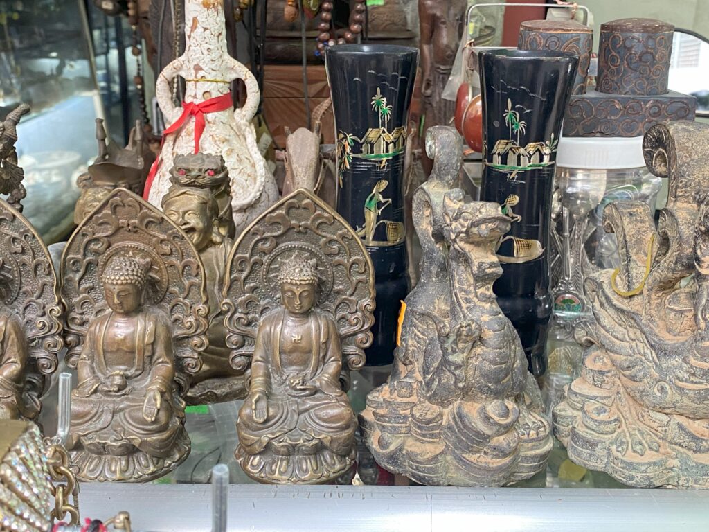 Antique Street in Ho Chi Minh CIty 