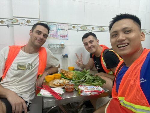 things to do ho chi minh city at night