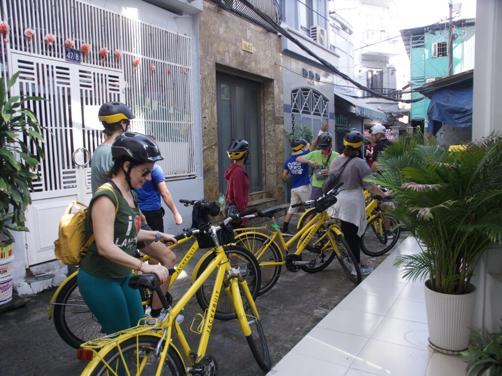 ho chi minh city cyling tour
