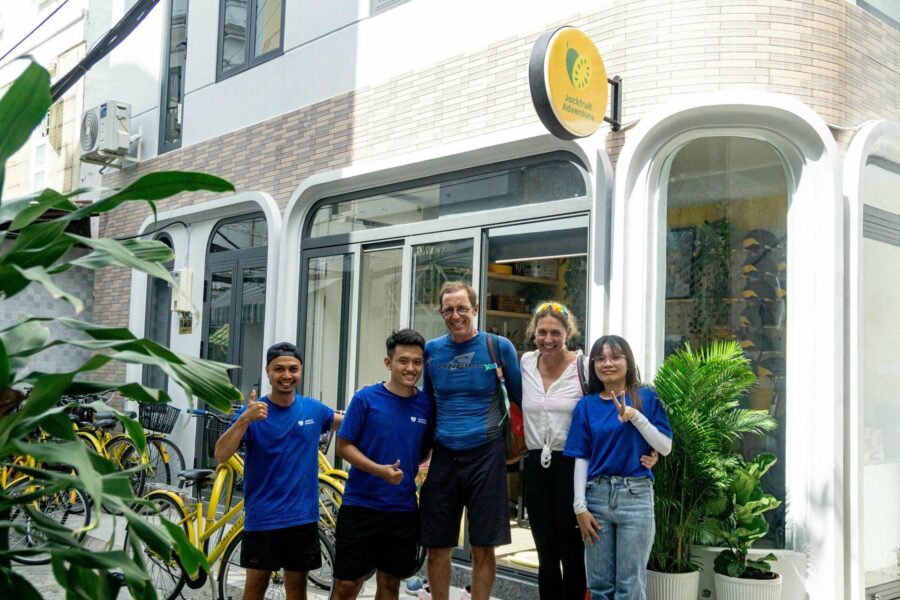 cycling vietnam in ho chi minh city
