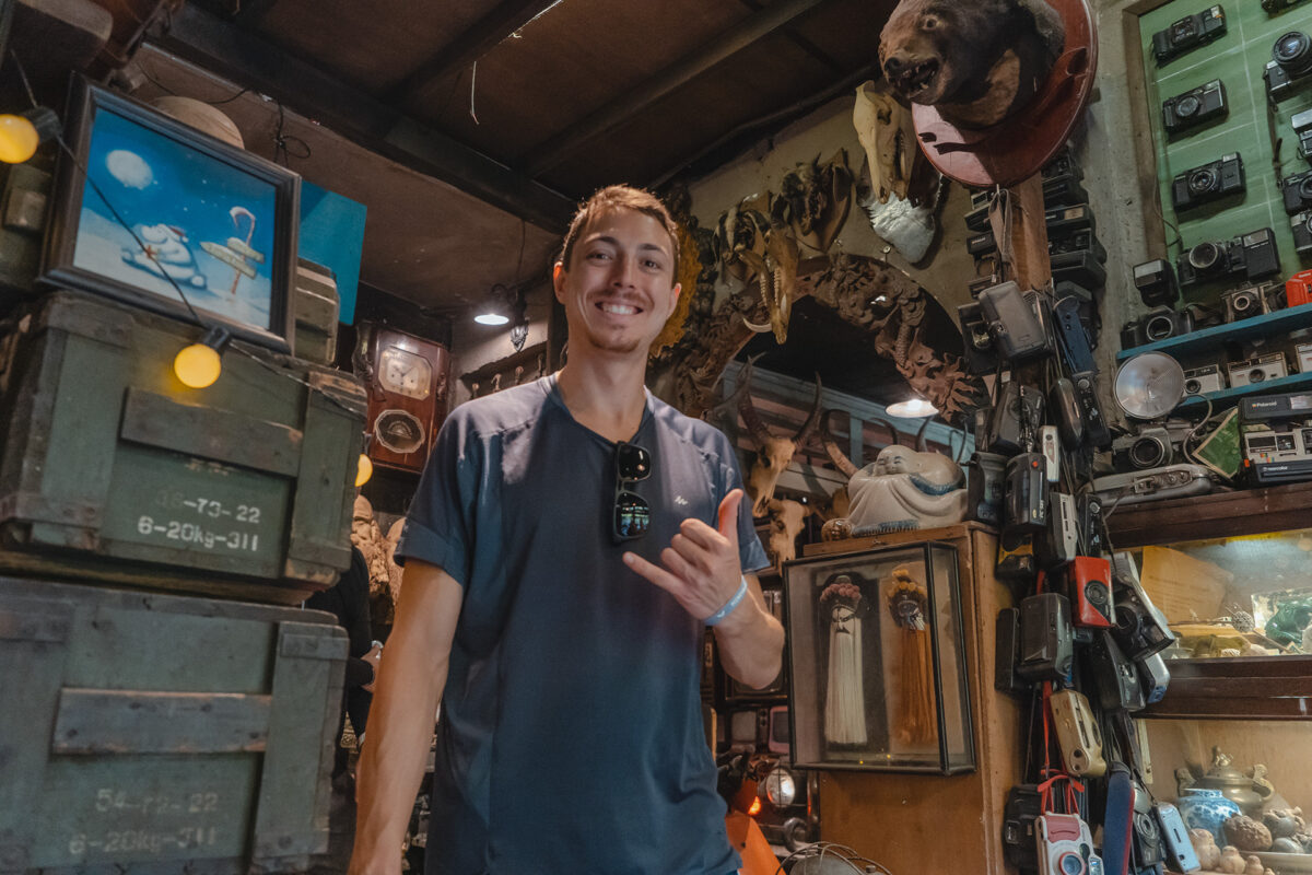 vintage coffee shop in ho chi minh city