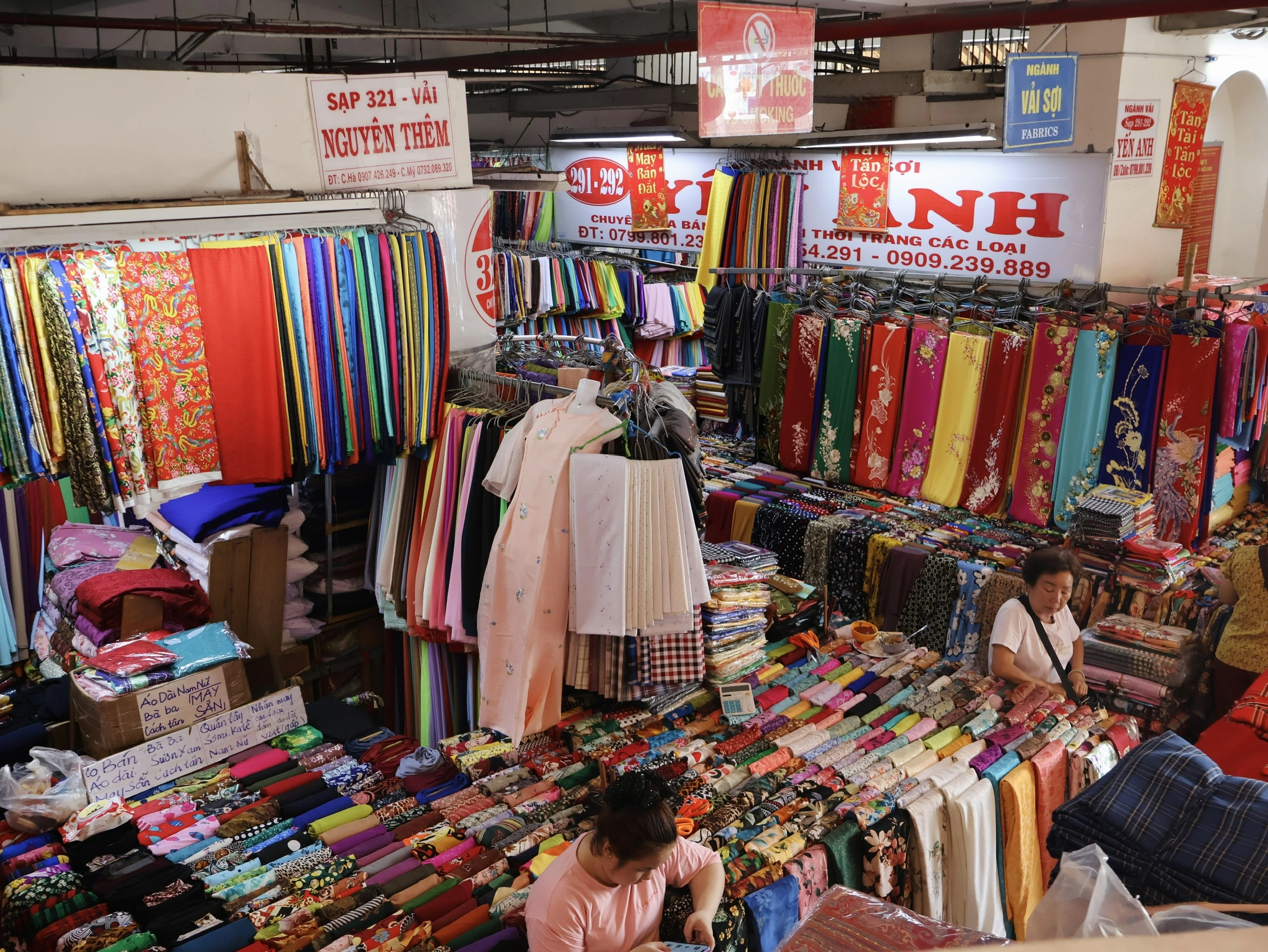 binh tay market clothes