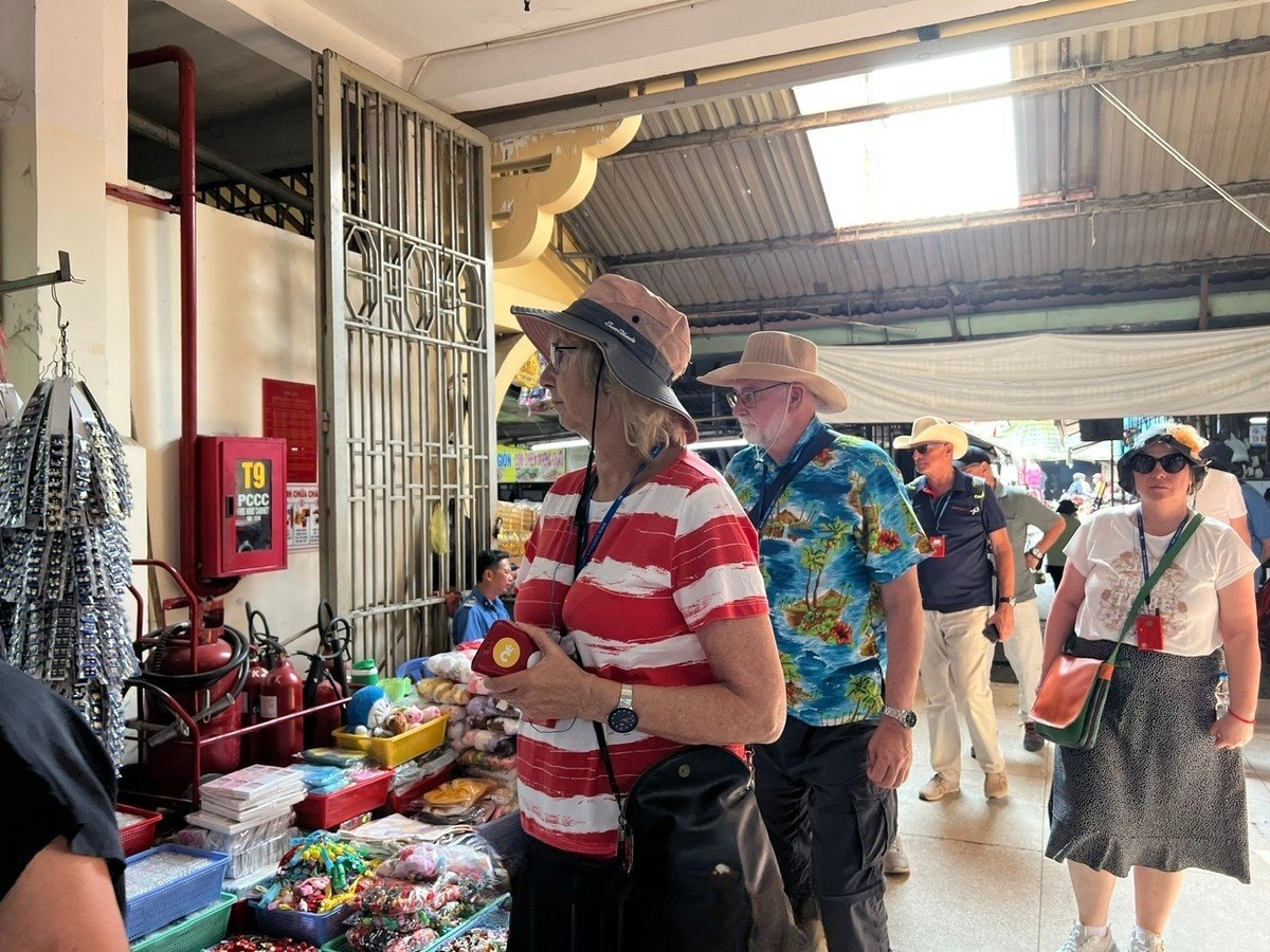 binh tay market what to avoid