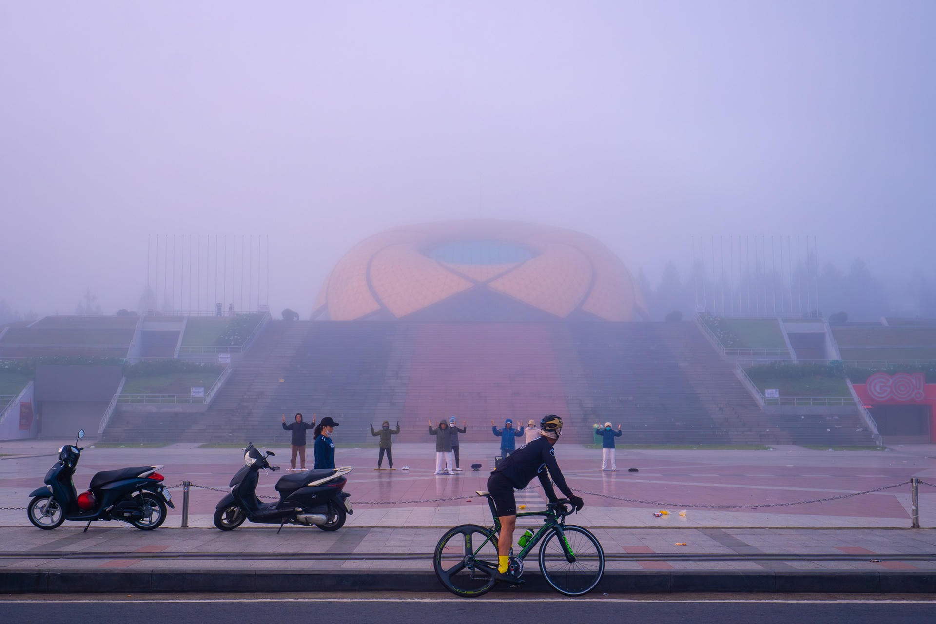 lam vien square near xuan huong lake