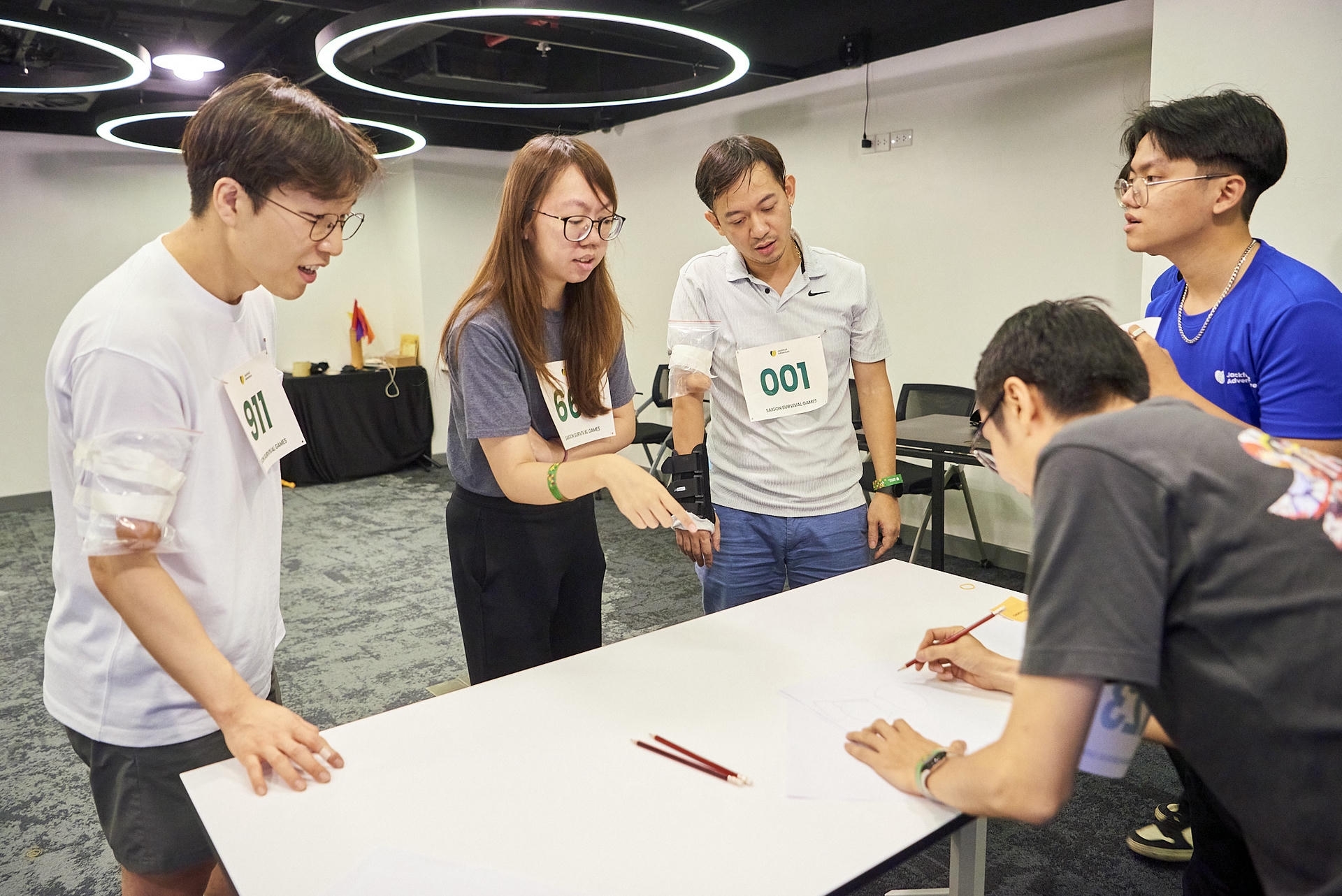 indoor team building activities-corporate event team building activities-jackfruit adventure