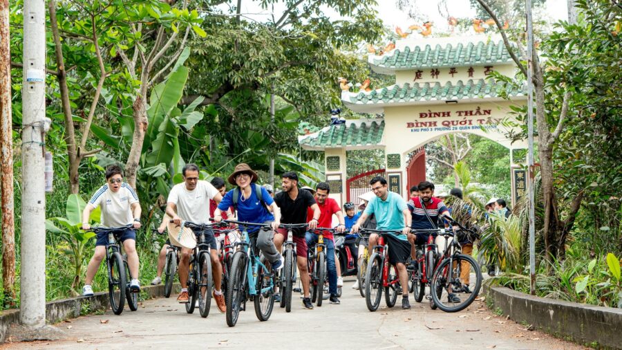 amazing race Vietnam edition - team bonding games - Jackfruit