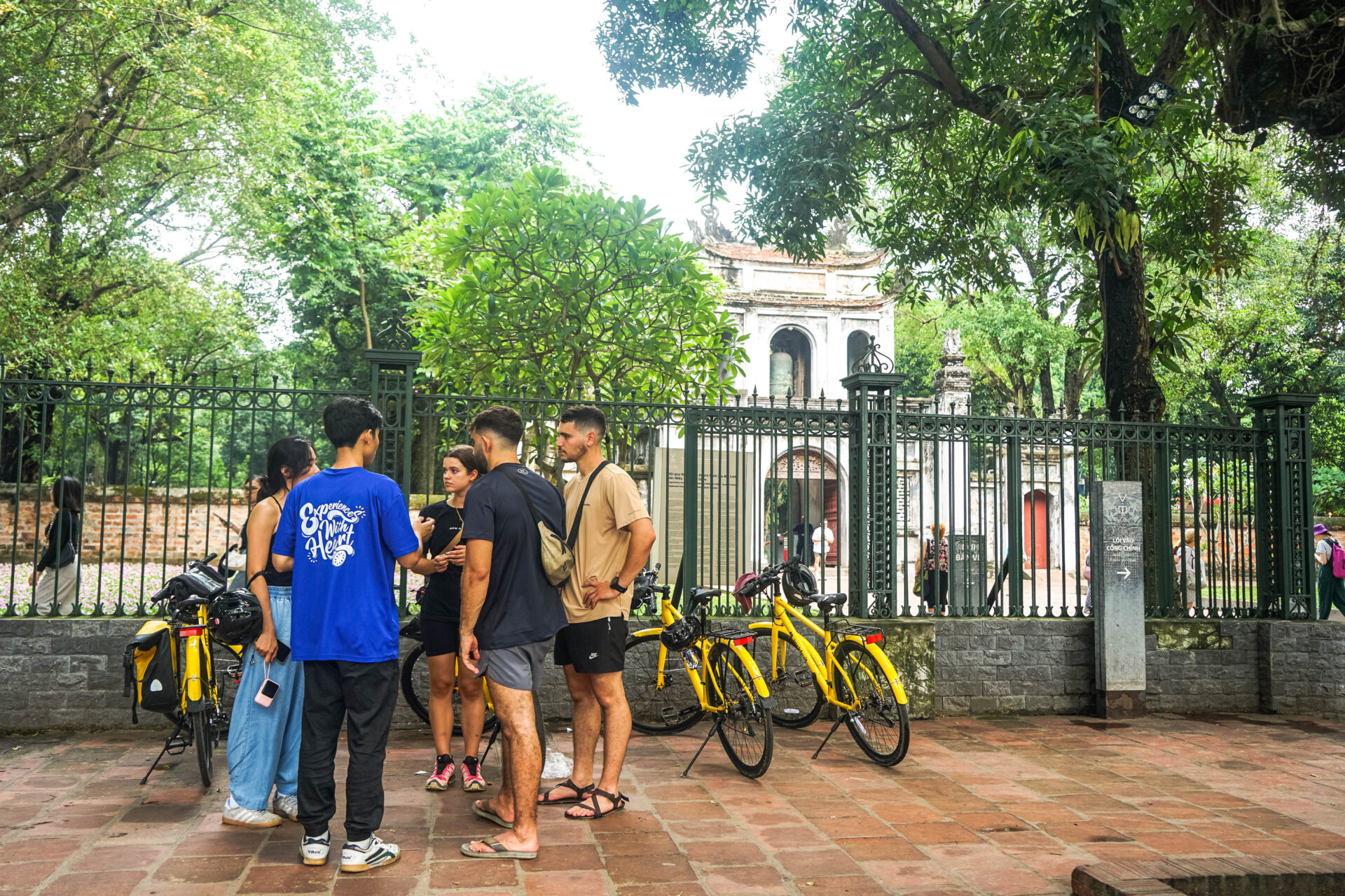 Hanoi and Ho Chi Minh city Weather