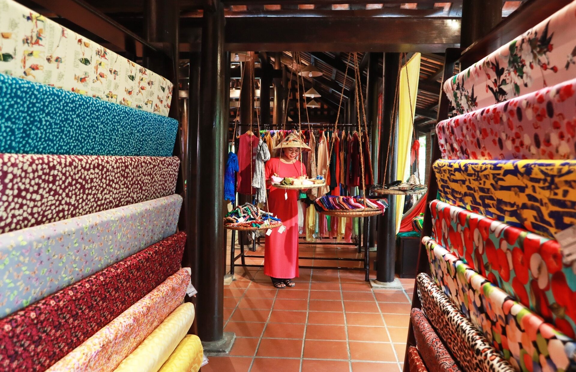 what to wear in vietnam