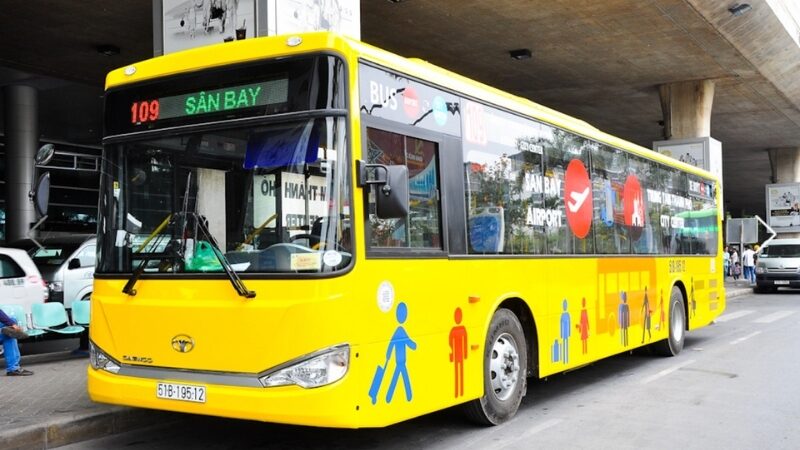 bus-in-vietnam-airport-bus