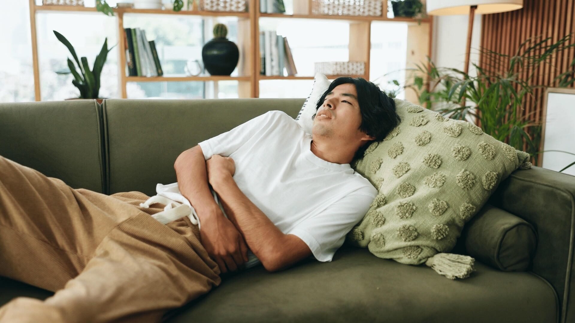 A man got stomach ache - Vietnam Travel Insurance Blog - Jackfruit Adventure