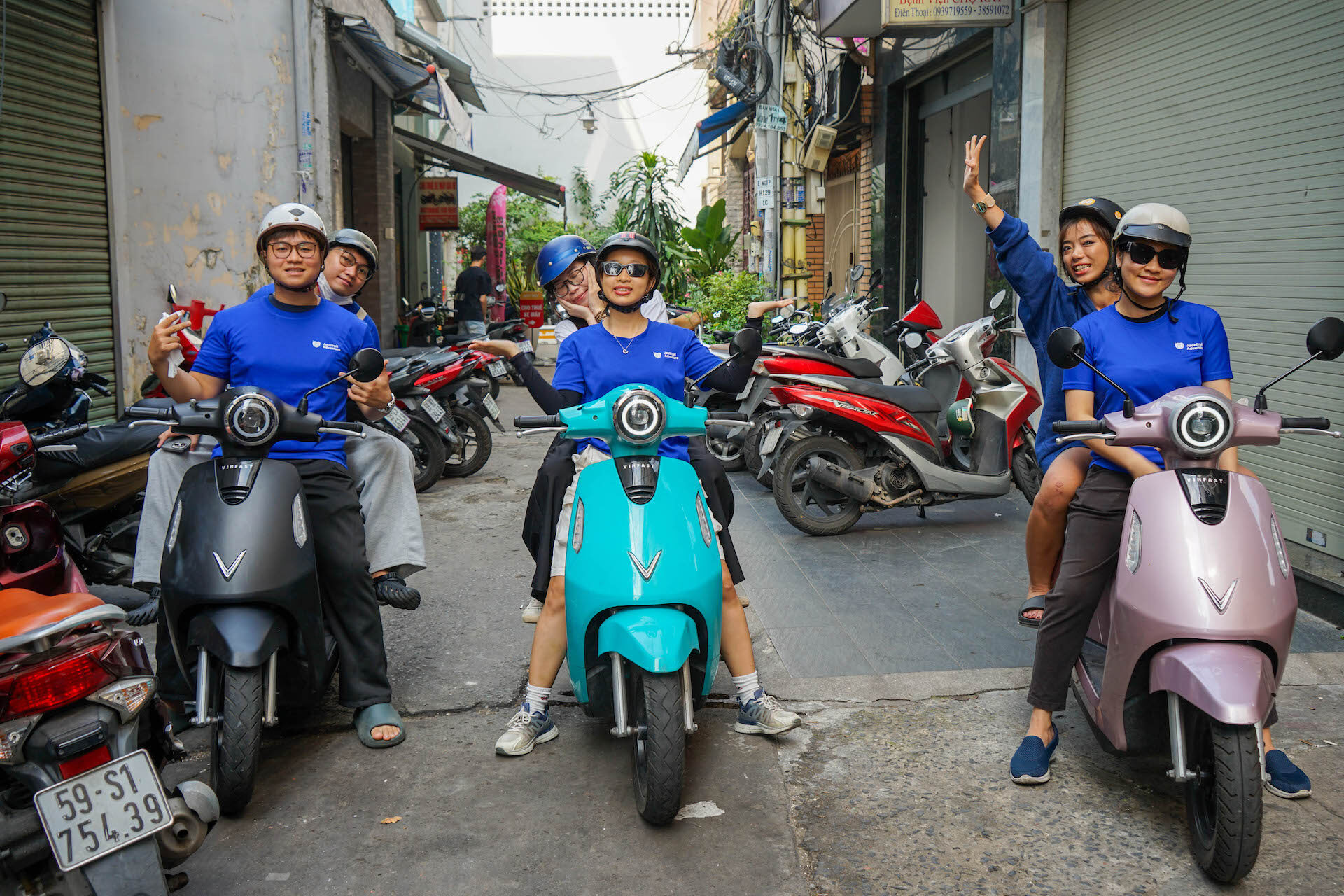 saigon motorbike tour - saigon e-motorbike tour1