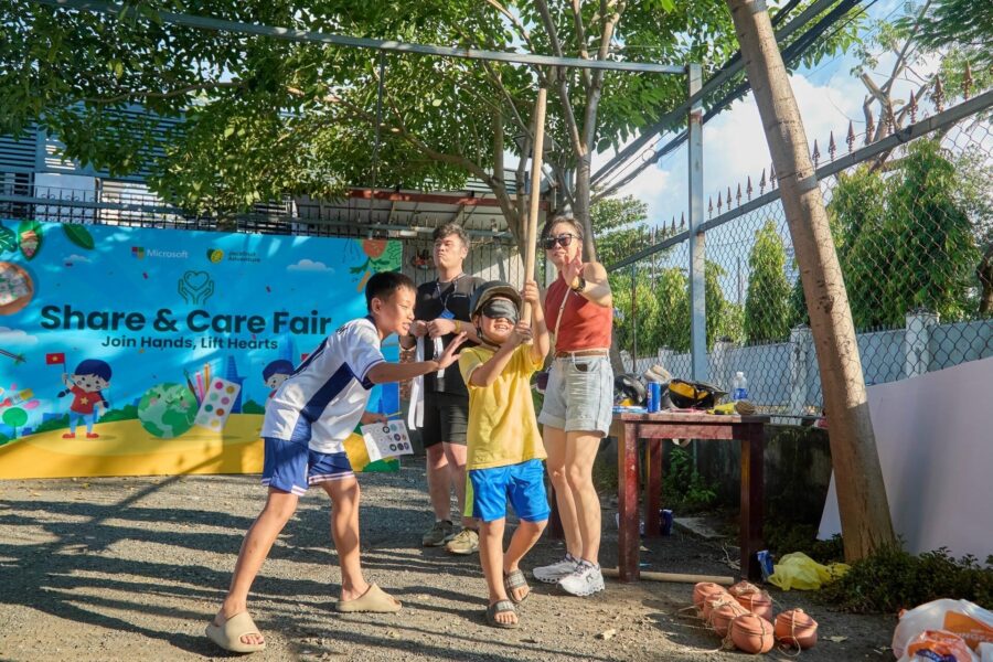 large group team building activities in Vietnam