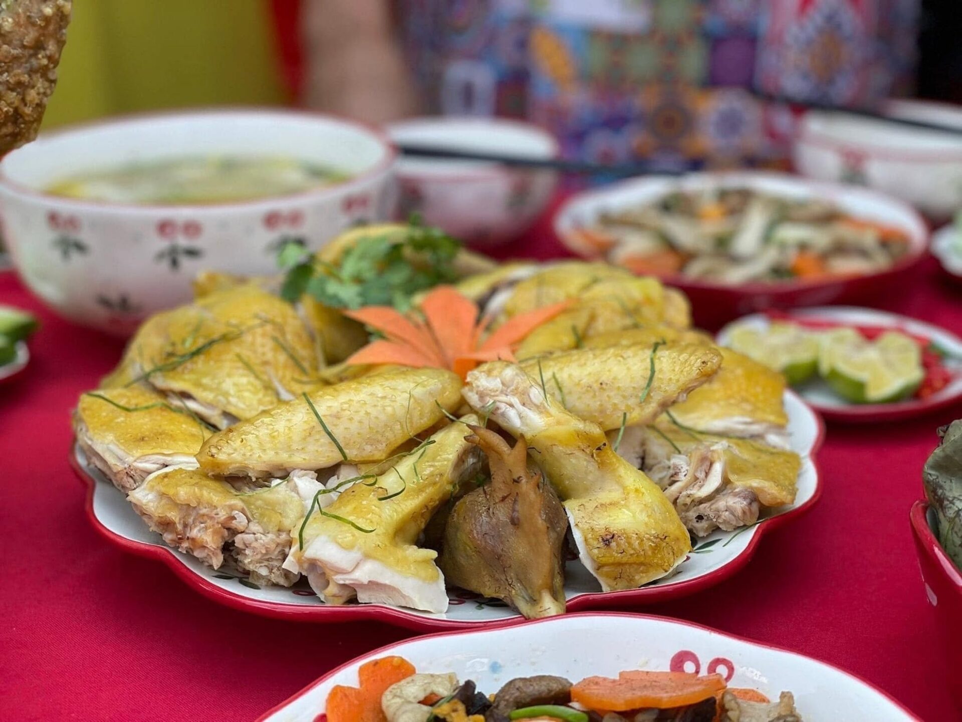 mia chicken - duong lam ancient village - Jackfruit Adventure