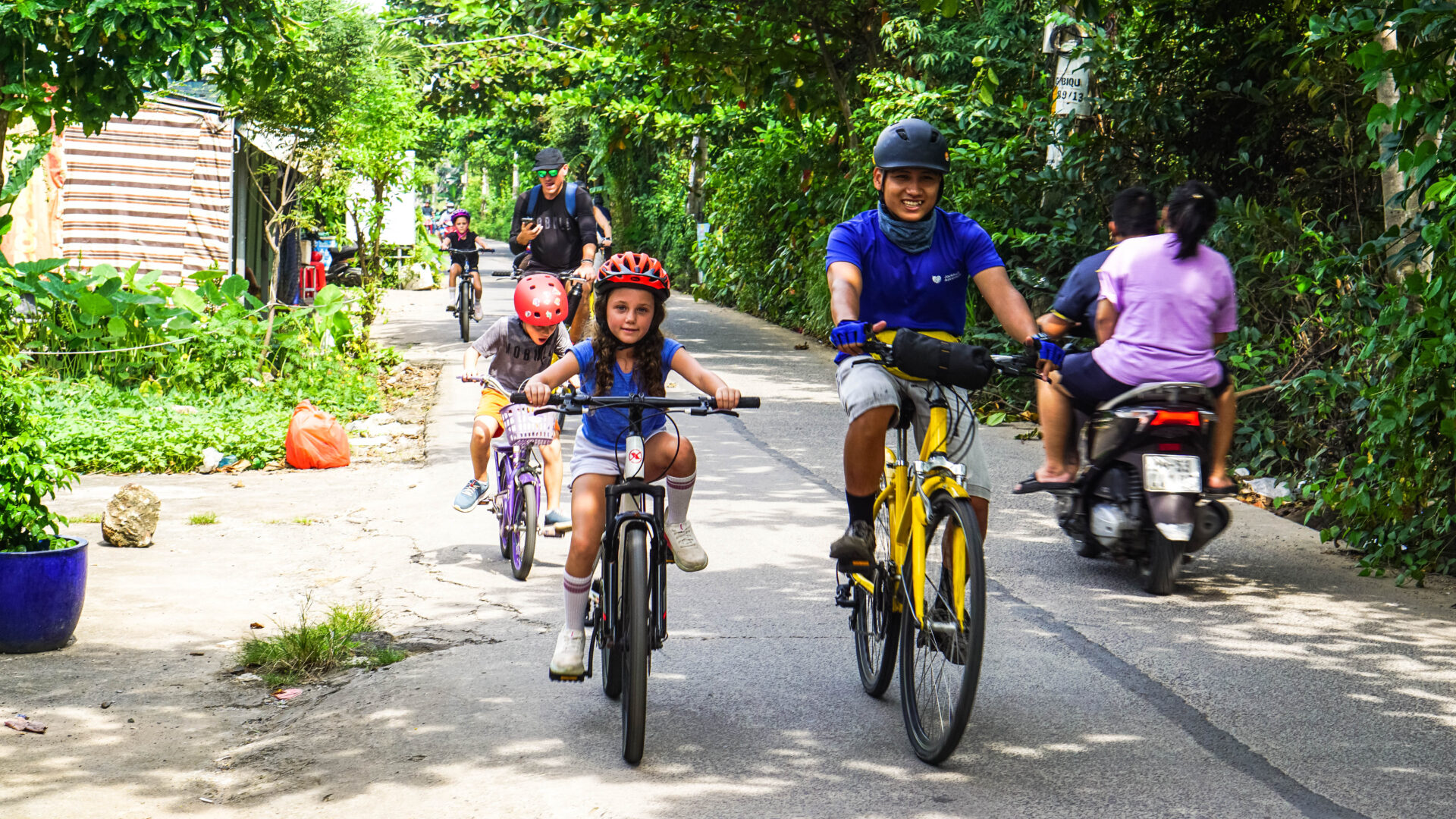 family cycling tour