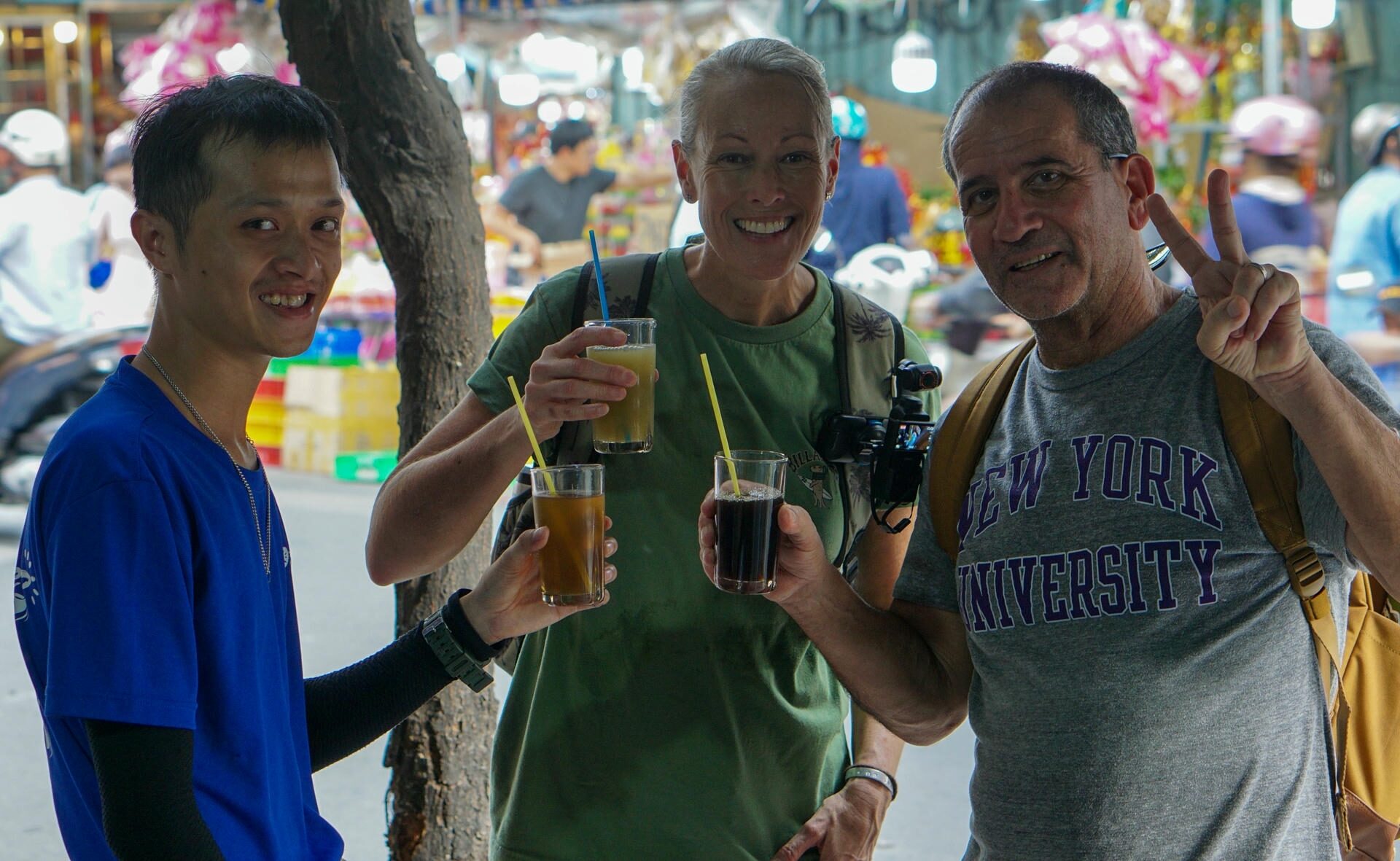 cycling-in-saigon-with-jackfruit-adventure